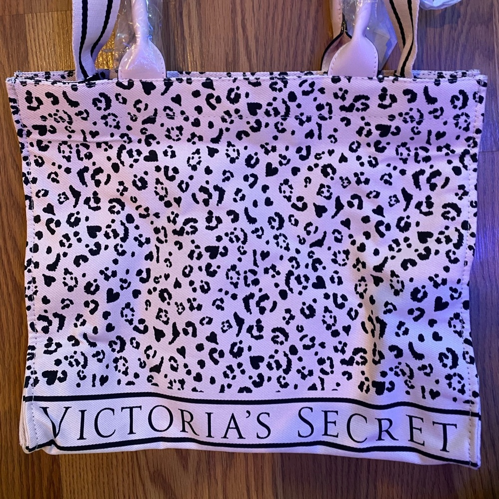 Victoria Secret Purse never used NWT